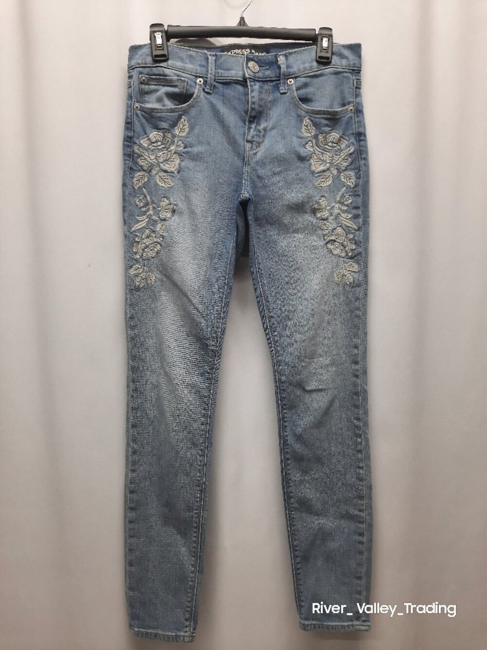 Express Jeans Womens 4R Light Wash Mid Rise Floral Embroidered Stretch 2016
